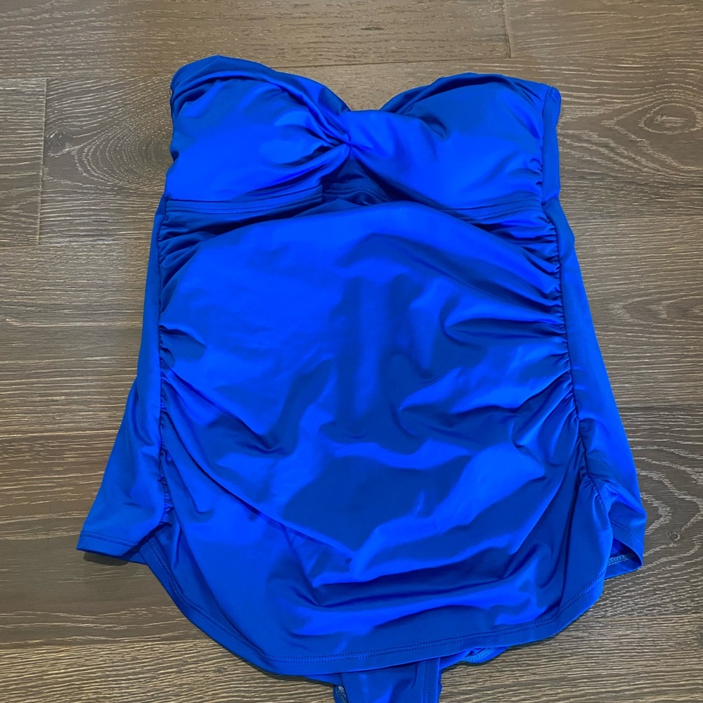 •Clean Water Swimsuit•